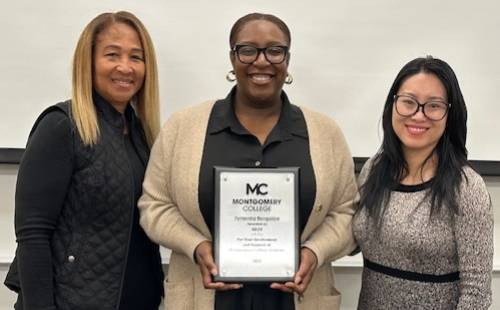 Competition Coordinator: Professor Linda Fontaine; REDI Deputy Director: Richelle Wilson; and Chair: Dr. Hoa Nguyen