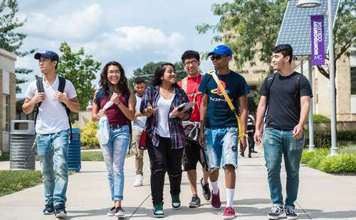MC students walking on campus